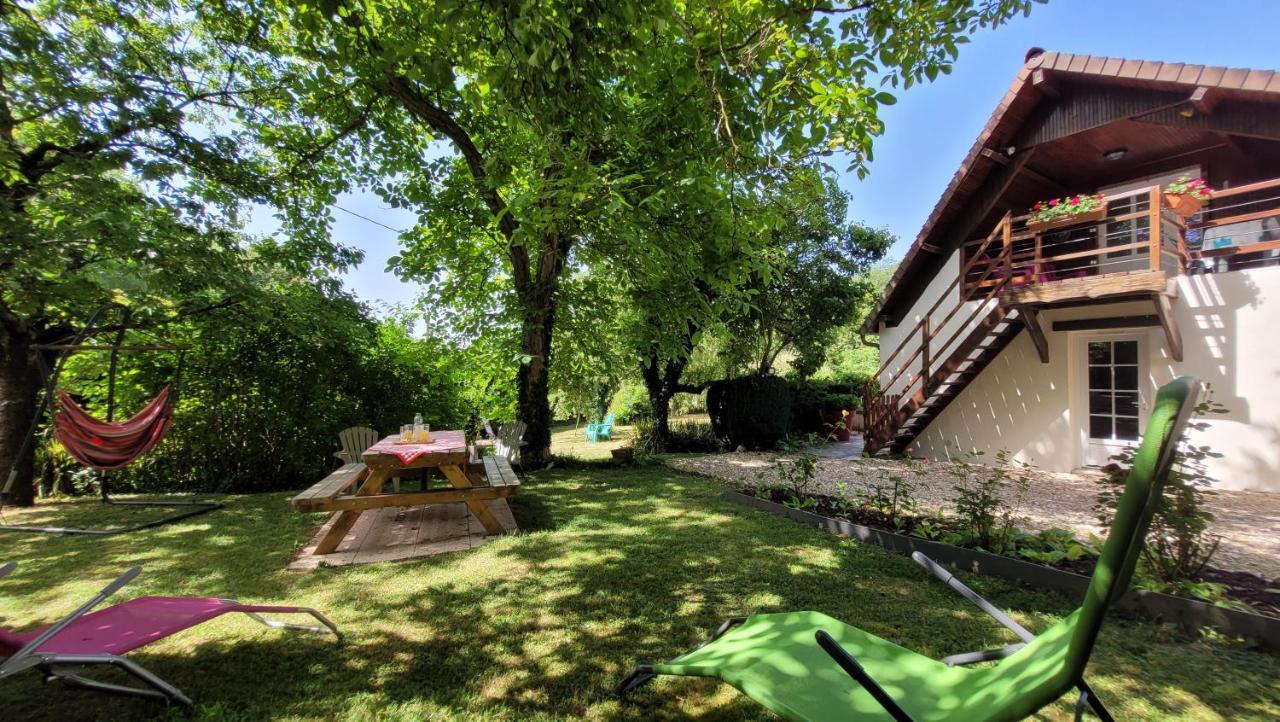 Bed and Breakfast Les Riflets Conches-en-Ouche Екстер'єр фото